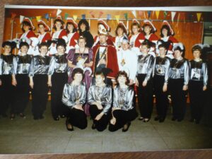 1990 2